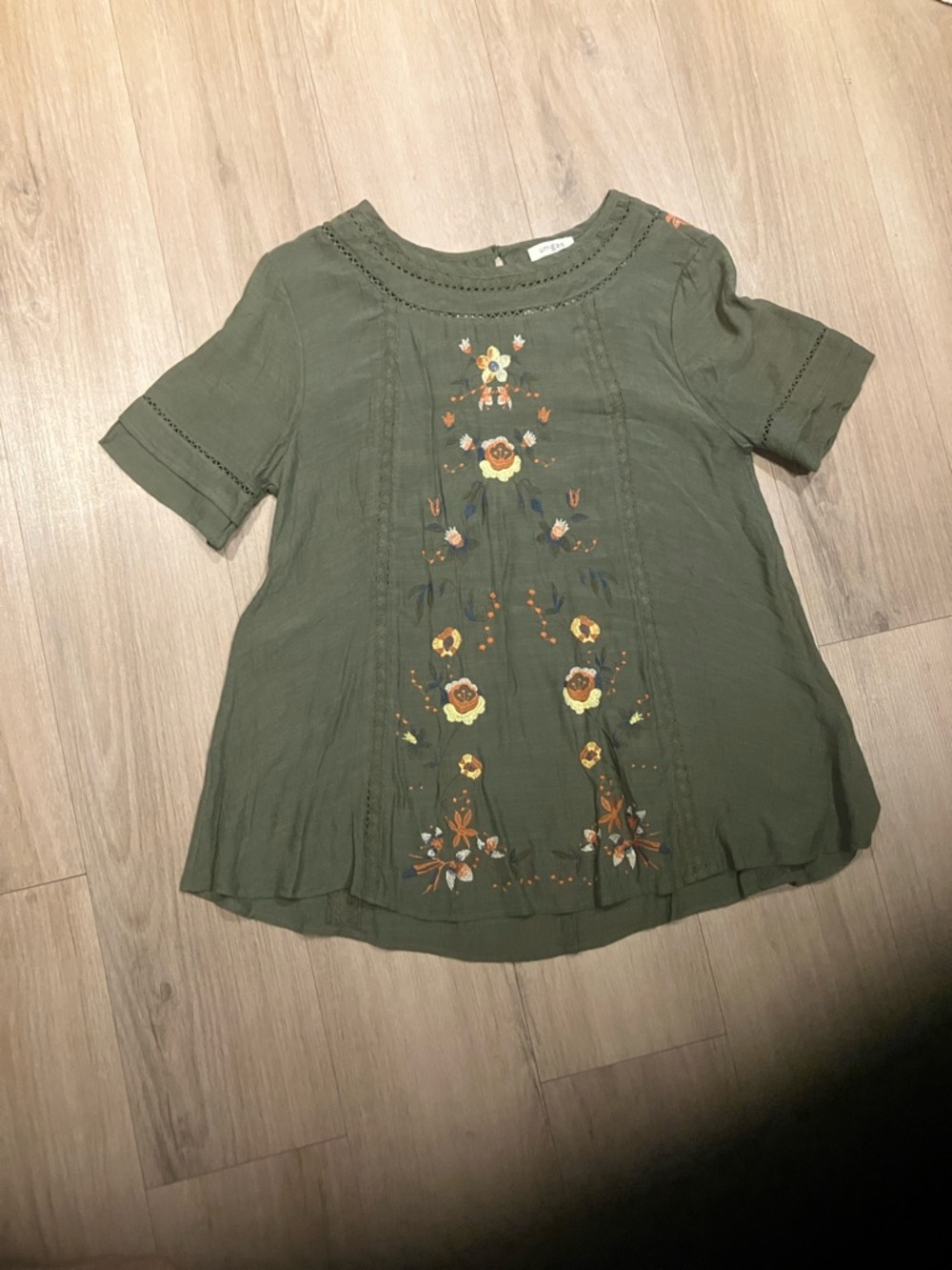 Brand new Umgee blouse size medium